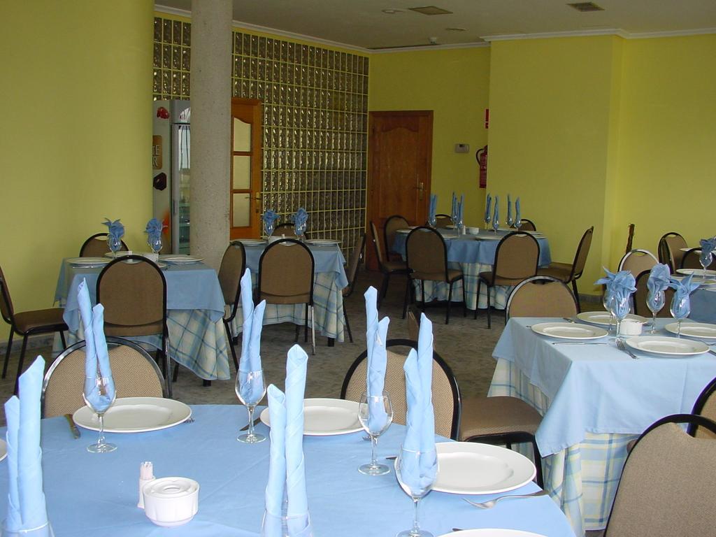 Hotel La Mora Villaseca de Laciana Екстер'єр фото